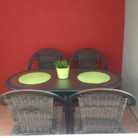 Elli Apartament *