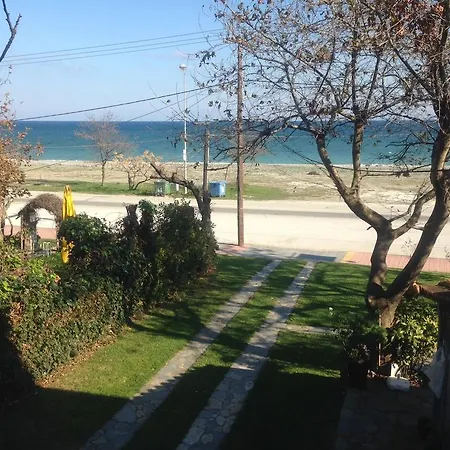 Elli Апартаменты *